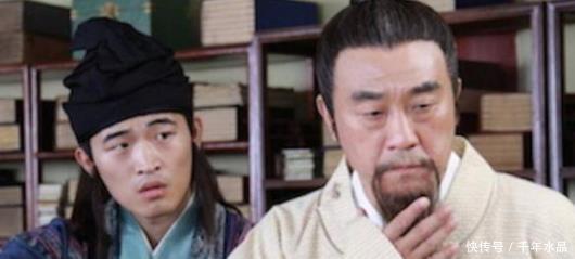 武侯祠|诸葛亮死了一千多年,刘伯温拆了他的牌匾,看到背后的字连磕响头!