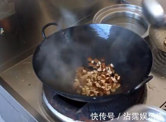 香干|好吃又下饭的家常菜,辣炒三香,鲜香四溢,香辣可口