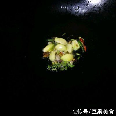  最常吃的家常菜，还属西红柿菜花木耳炒鸡蛋最诱人