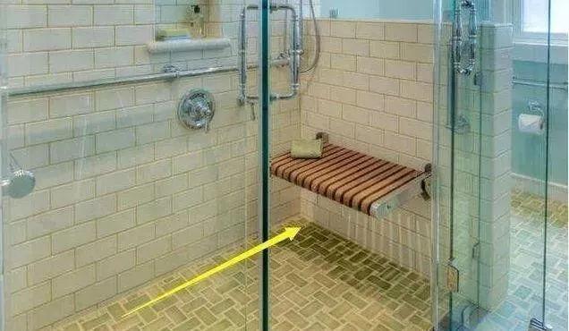 卫生间隔|卫生间就这样装非常漂亮,洗澡也方便,一天连洗三次都不过瘾