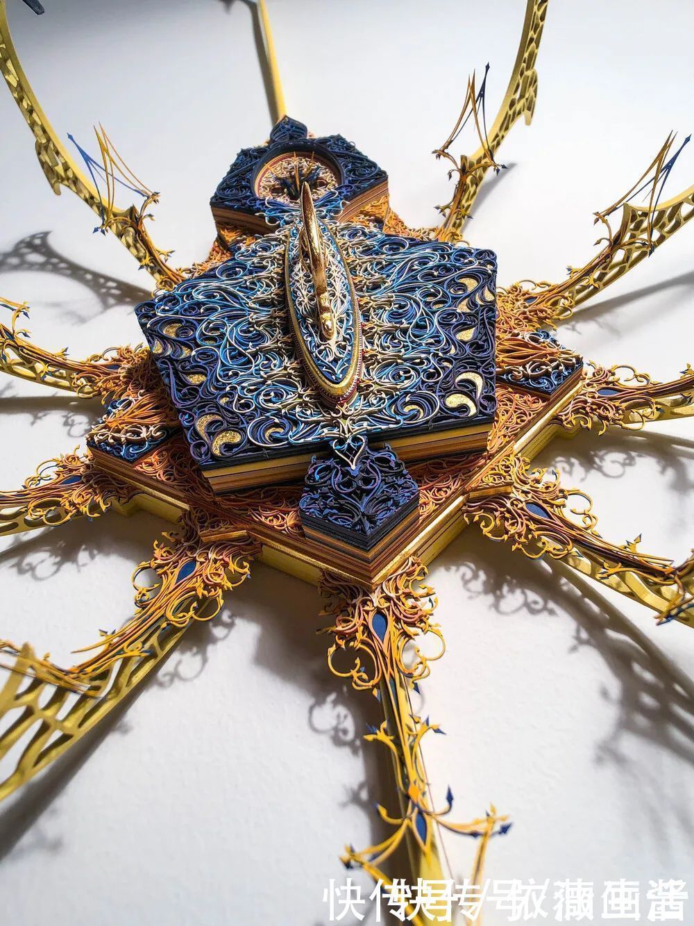 草图|他用时6个月,耗费200张纸,就为制作一个纸雕作品