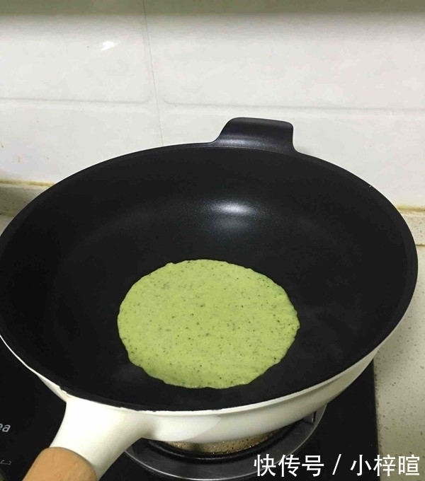 吃法|冬天多吃苹果,教你新的吃法,加入2个鸡蛋,一出锅孩子抢着吃