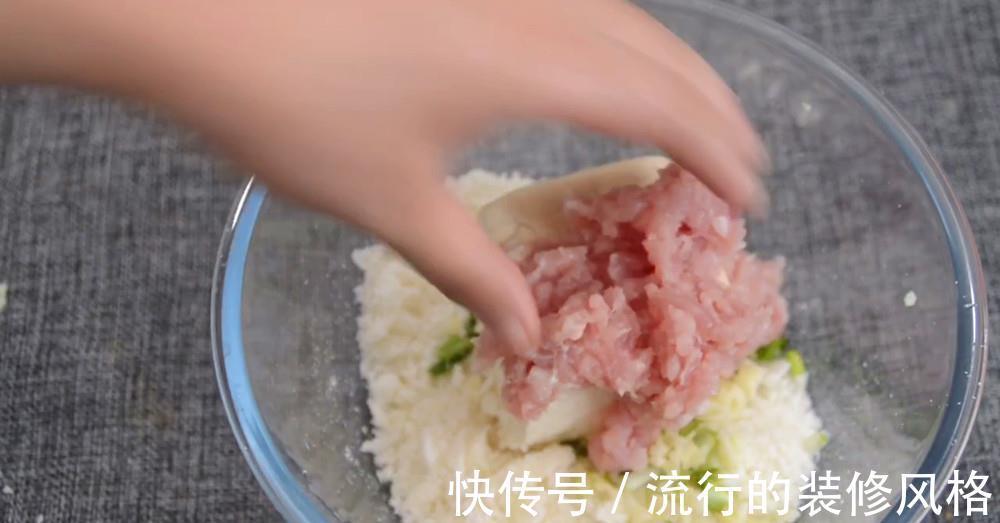 面粉|炸丸子，牢记不要放面粉和淀粉，教你一招，黄金Q弹不回软