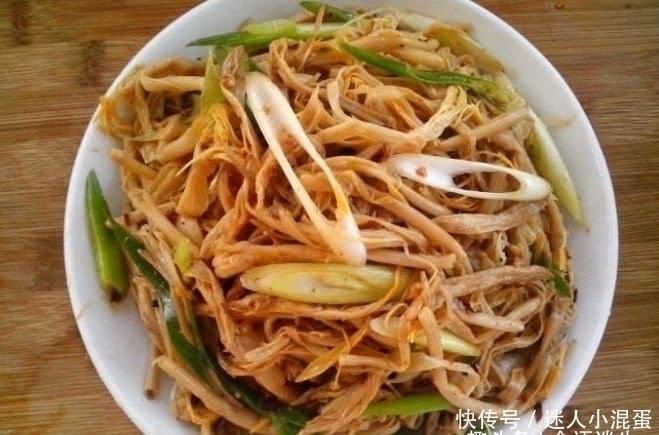 忘忧草|多让孩子吃此菜，眼睛不近视，夜里越睡越香，快去告诉家人