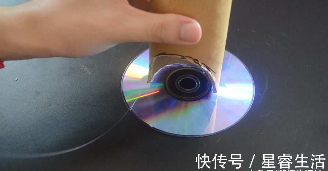 纸筒|把纸筒粘在光盘上太厉害了, 解决了很多人困扰的烦恼, 赶紧试一试