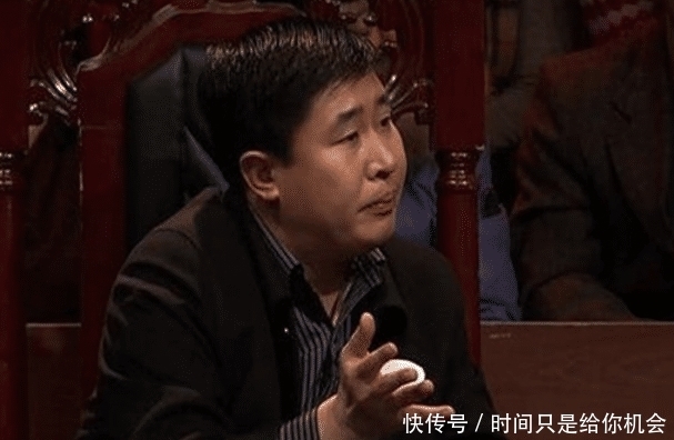 白酒|他一次喝过7斤白酒,为了戒酒用锁链锁住脖子,曾酒桌上喝走了8人