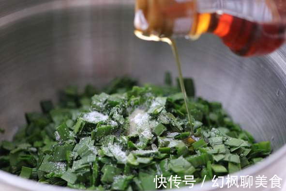 食欲|此菜又叫洗肠草，鲜香美味促食欲，早餐煎一煎上桌，孩子特爱吃