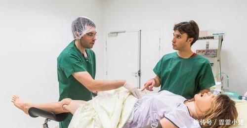 产房|产妇刚生下孩子,护士就逼问她孩子性别,家属知道后却连连道谢