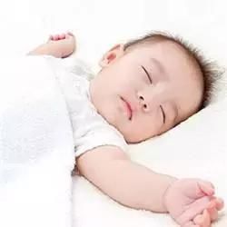 注意力|孩子沉迷观看电视？小心患上儿童电视机病 各方面能力大大降低