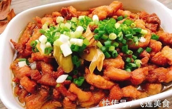 从冰箱里拿出来的冻肉,不要用水泡,教你1招,吃起来像鲜肉一样