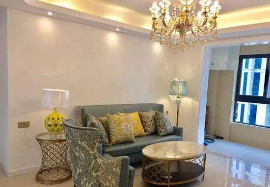 客厅|108平新房装修结束，家具陆续上齐，客厅背景墙看着不丑但是土！