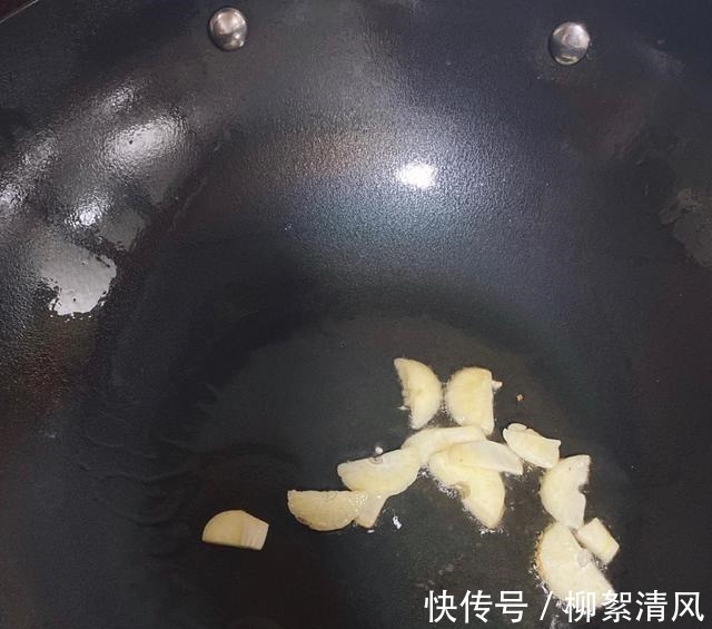 红辣椒|辣椒炒肉,家常美食,味道鲜美!