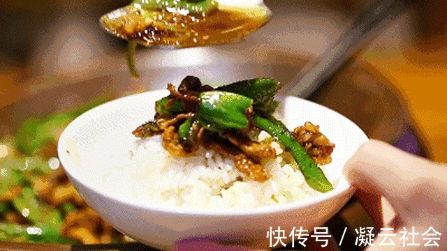 鲜香|做辣椒炒肉,先炒肉还是先炒辣椒?顺序很关键,肉质鲜香又入味!