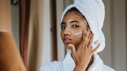 这几个护肤误区害人不浅，但你可能每天都在重复......