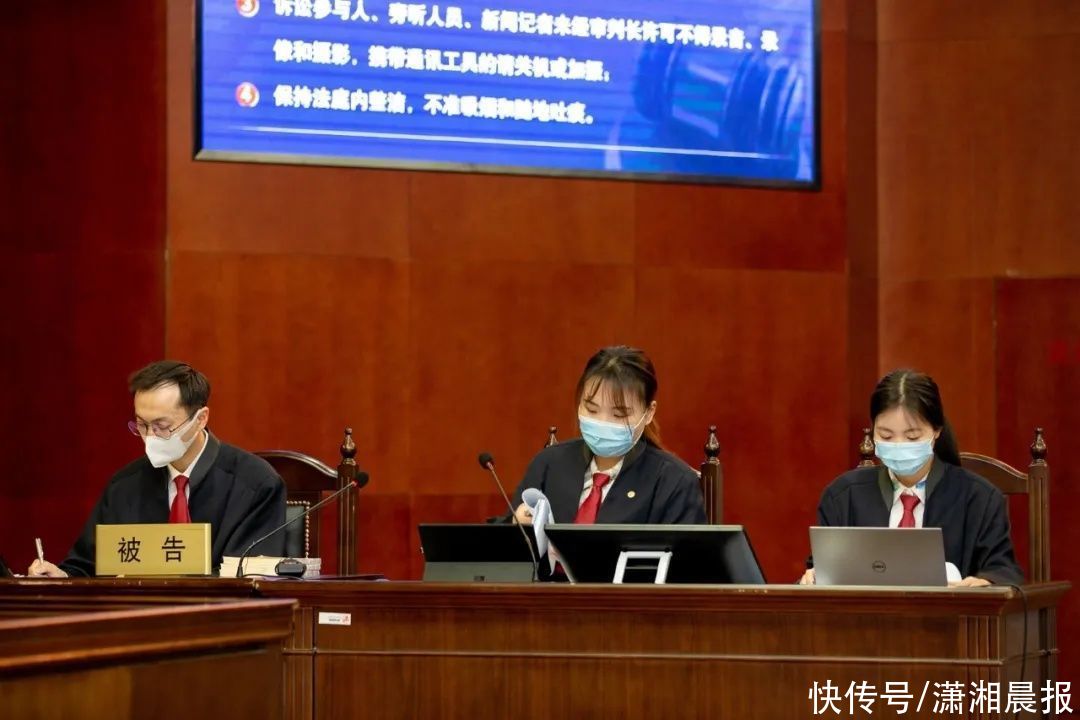  华腾|《哪吒之魔童降世》被诉抄袭舞台剧《五维记忆》案开庭，中影华腾索赔5000万