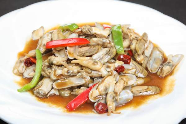 炒蛏子,到底要不要焯水分享正确做法,肉质鲜嫩可口,还没沙子