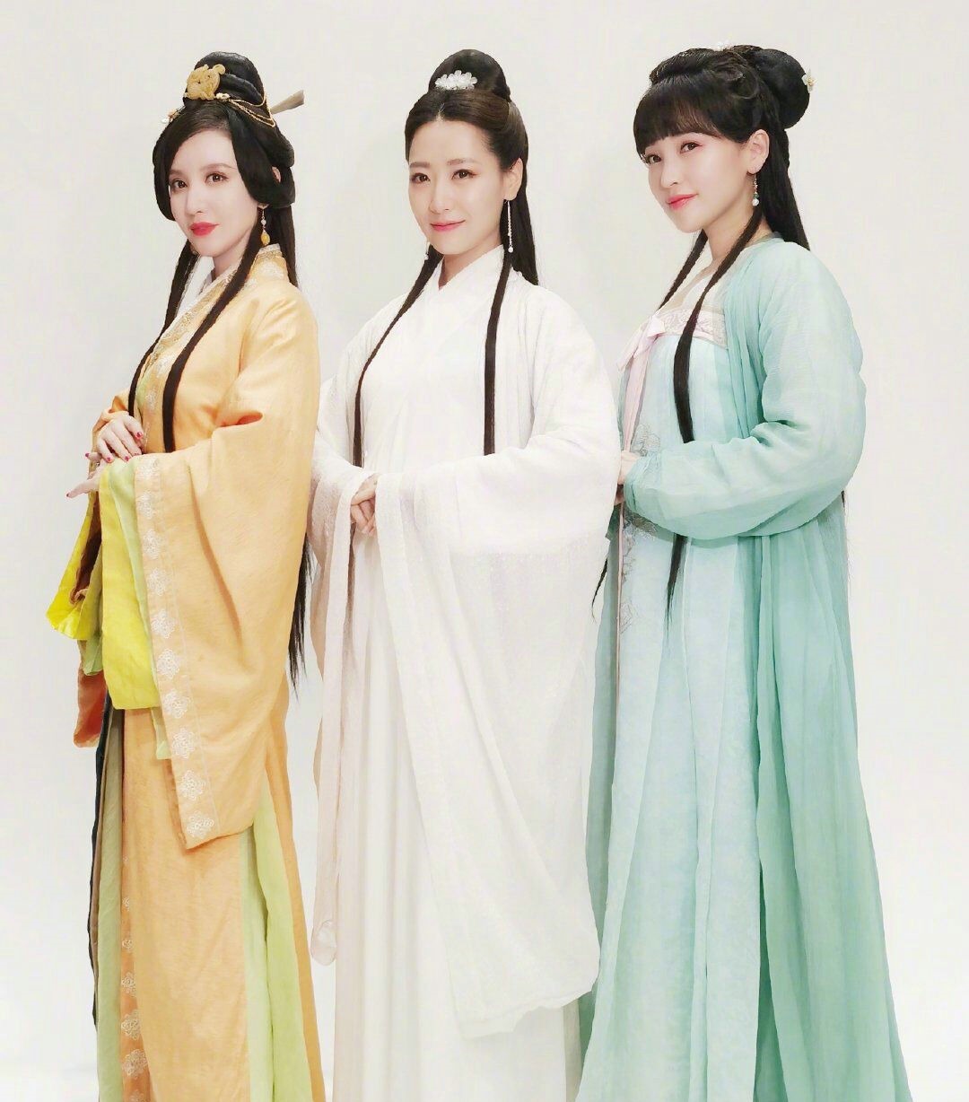 完毕|《王牌6》首期录制完毕,唐艺昕造型美,惊喜嘉宾是他们二位