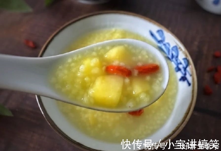 苹果|苹果和它一起煮，每天一碗，暖胃养胃，失眠好了，一觉睡到天亮