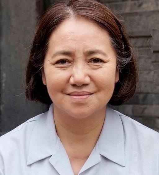 她是李幼斌的亲姐姐,国家一级演员,出道多年却拒绝与弟弟合作