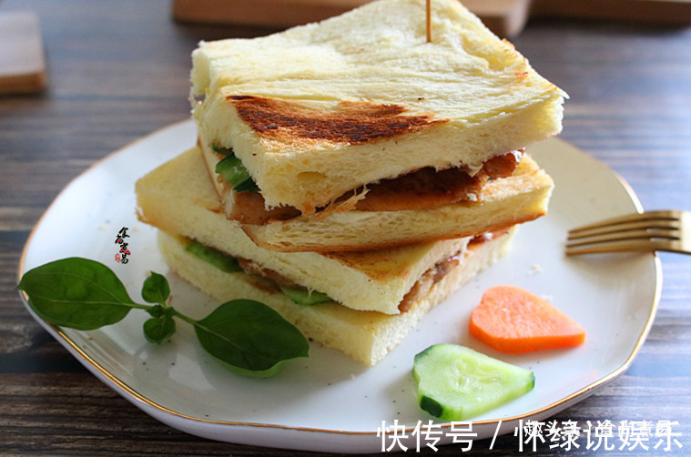 此款早餐简单快手，中西合璧营养丰富，父母喜欢吃，特别扛饿