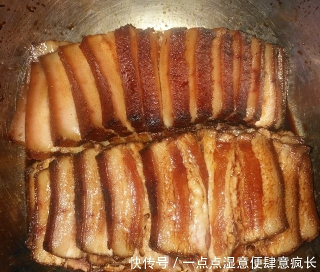 梅菜扣肉,香而不腻,解馋下饭