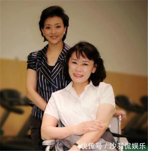 王佐良@当代保尔张海迪:5岁高位截瘫,却自学成才,如今官至正部级