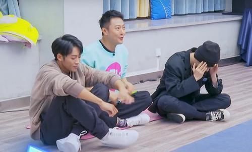 古剑奇谭|杨幂郑爽首度同框破不和，录节目有说有笑，6年后古剑两姐妹发展呈两个极端