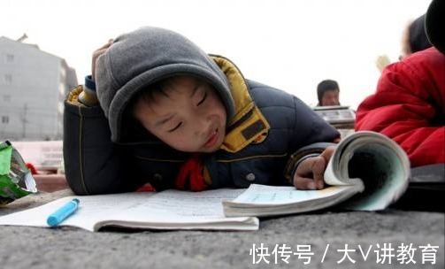 教育方式|小学生“太爱学习”,一张字条让妈妈感动:孩子你是来报恩的吧