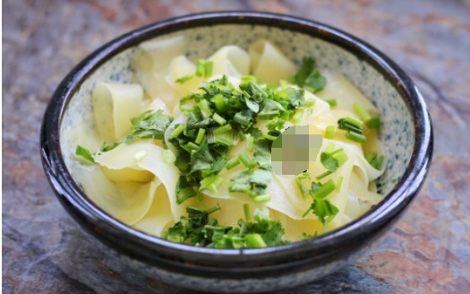 土豆新做法，脆爽开胃比肉香，既下酒又下饭