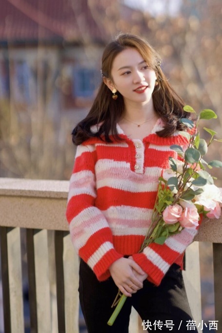 搭配 这才是30、40岁普通人的穿衣典范,自信优雅,基础款穿出高级感