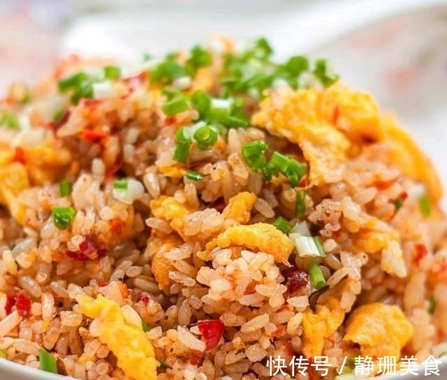 大厨|蛋炒饭什么时候放鸡蛋？大厨来告诉你，蛋炒饭的正确做法