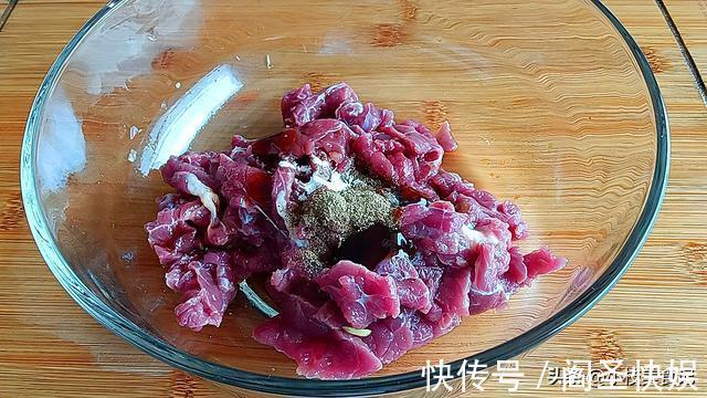 豆腐|腌牛肉时,记住这几个窍门,牛肉鲜嫩爽滑,不干不柴,比豆腐还嫩
