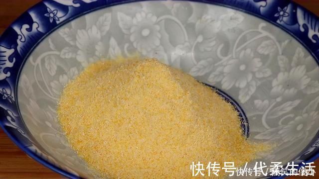 食用盐|玉米面吃了30年,今天才知道,原来还有这种神奇做法,超过瘾