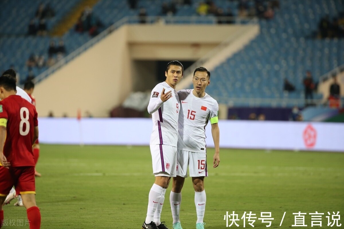 水庆霞|国足1比3惨败!水庆霞12个字打脸李霄鹏,陈戌源这次无言以对
