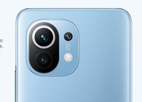 轻薄|仅隔一天，小米11惨遭VIVO X60实力打脸，提前锁定2021真香机