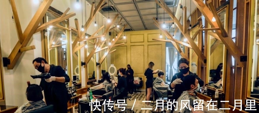 会员卡|过去理发五块十块,现在至少二三十块,为什么理发越来越贵?