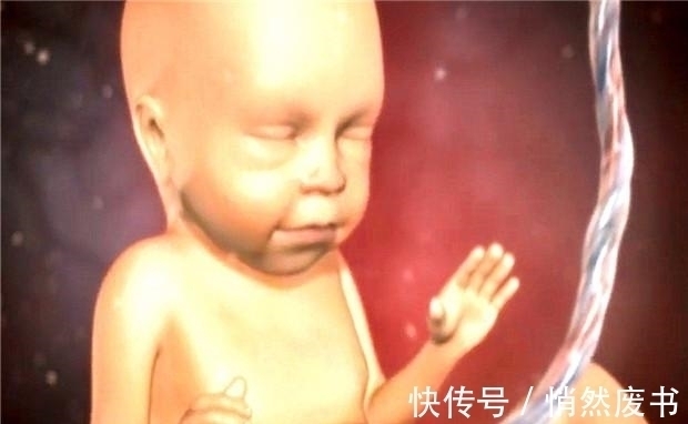 吃药片|原来孕期这个月开始补钙,或许有助胎儿拥有一双傲人的“大长腿”