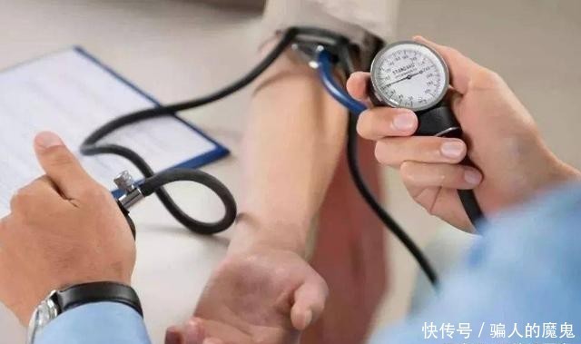 降压药|降压药什么时候吃比较好,早上还是晚上?或许很多人都做错了