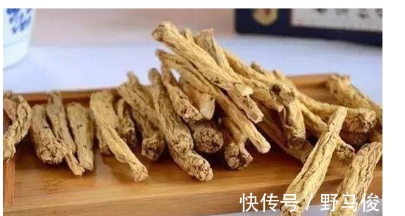 银耳|肝不好的人,红枣与“它”一起泡,坚持每天喝一杯,肝会越养越好
