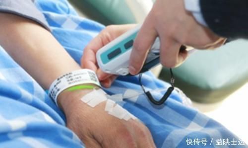 医生|产妇住院后,手上“腕带”不同颜色有啥含义?医生不说自己要知晓