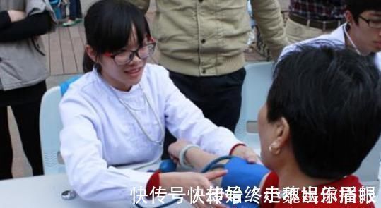 排便|医生提醒:有高血压之后,这些动作最好别做了,容易导致危险