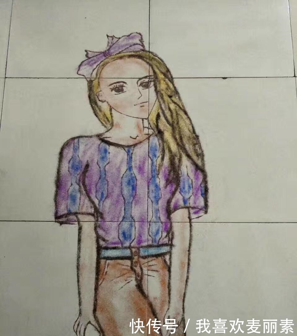 碎发|真稀奇！美发师用碎发拼出两个“女朋友”又制作了头发画自画像！