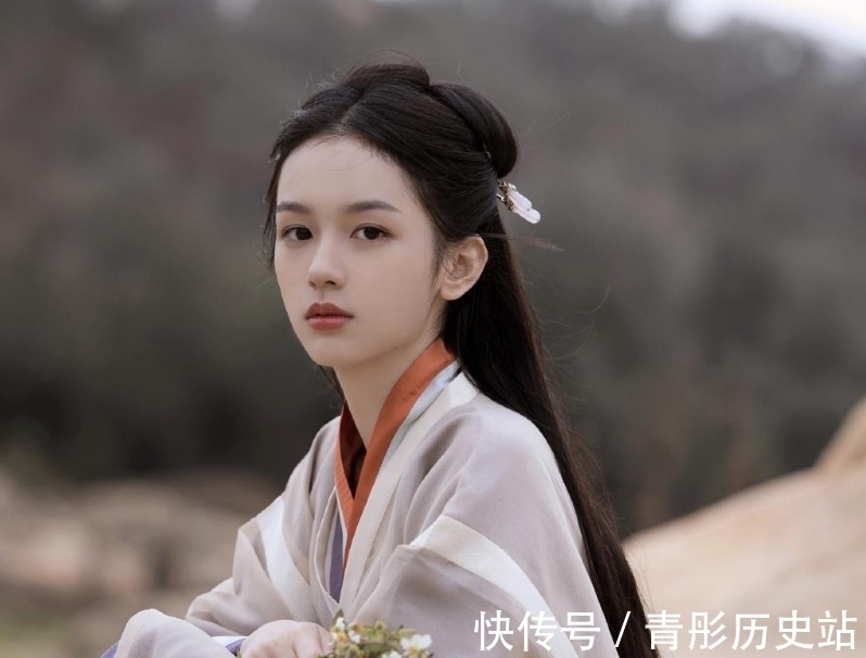 经纪人|85花的强大闺蜜:赵丽颖有贵人保驾护航,杨幂的经纪人带她发财