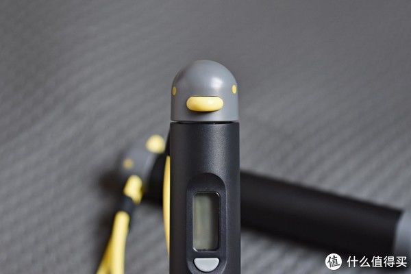 极致灰|这些年给孩子买的东西 篇十八：极致灰和亮丽黄的最美配色，咕咚智能跳绳Lite