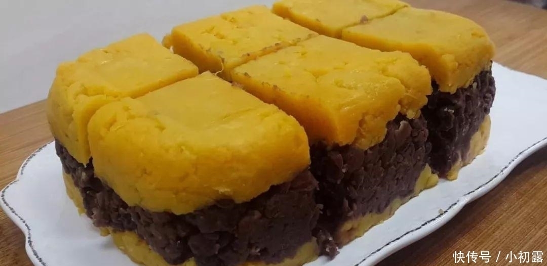 红薯这样做才最好吃,一蒸一切,比豆沙糕都好吃,一口一个真解馋