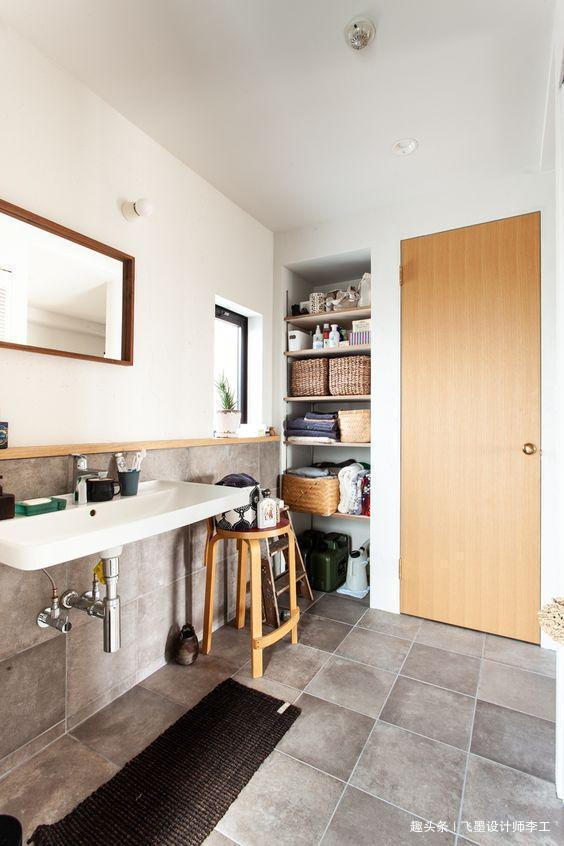 收纳|日本夫妻会装修,100多双鞋直接挂墙上,衣帽间也不要柜子,时尚