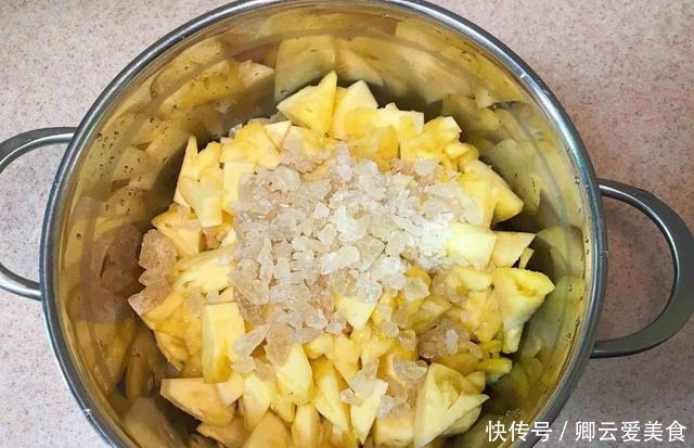 它是天然“褪黑素”，50岁姑姑经常吃它不长斑，皮肤好不显老