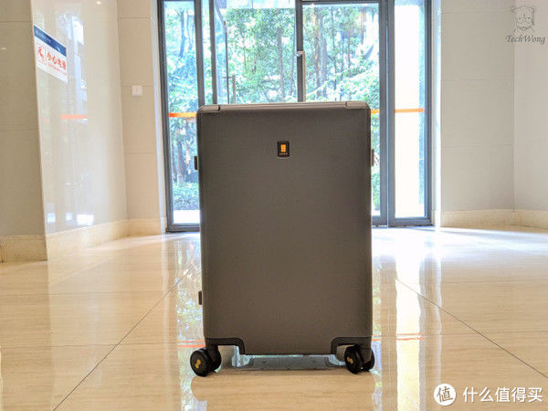 有型有款,坚固实用,地平线8号 POWER 系列登机箱 体验