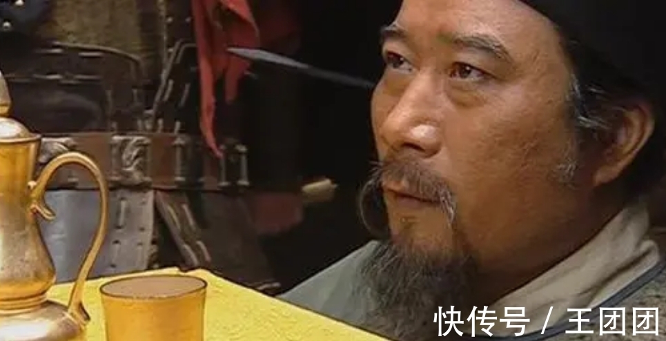 宋江@李逵的另一结局:手脚筋被挑断,掐住脖子如同野猪任人宰割