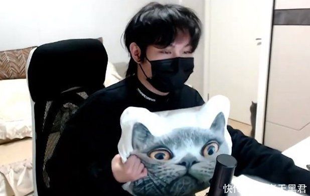 北慕|北慕也想退網了，直言一開播就被罵，狀態再差我也是巔峰賽第一